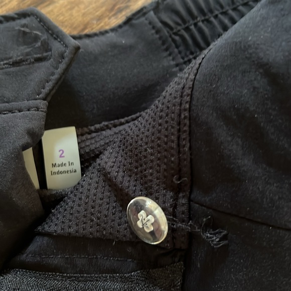 Athleta Black Golf Skirt.  Size 2 - Picture 3 of 5